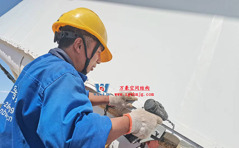 陜西定邊馬蓮灘沙漠公園鋼膜結構工程“奮力快跑”，工程“進度條”刷新了!