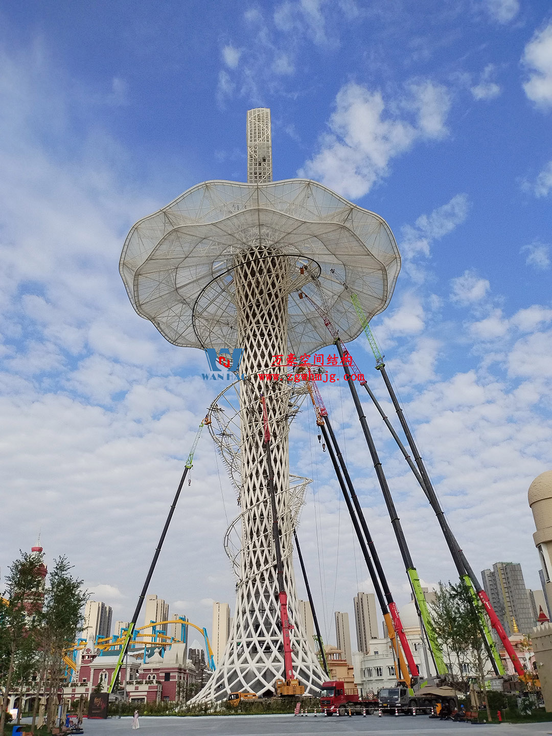 ETFE膜結(jié)構(gòu)地標(biāo)塔—以愛(ài)之名，點(diǎn)亮絲路歡樂(lè)世界